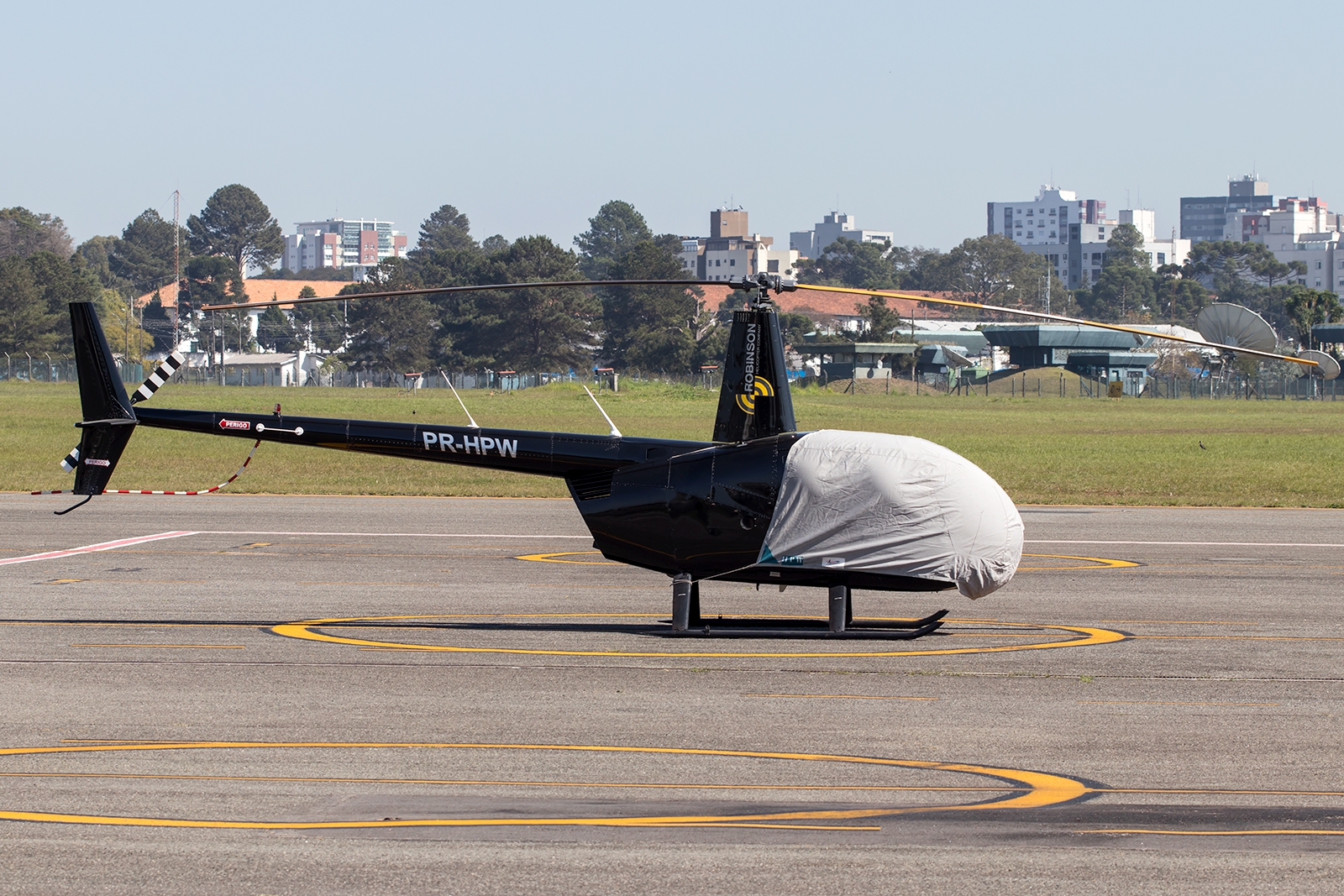 PR-HPW - Robinson R44 Raven II