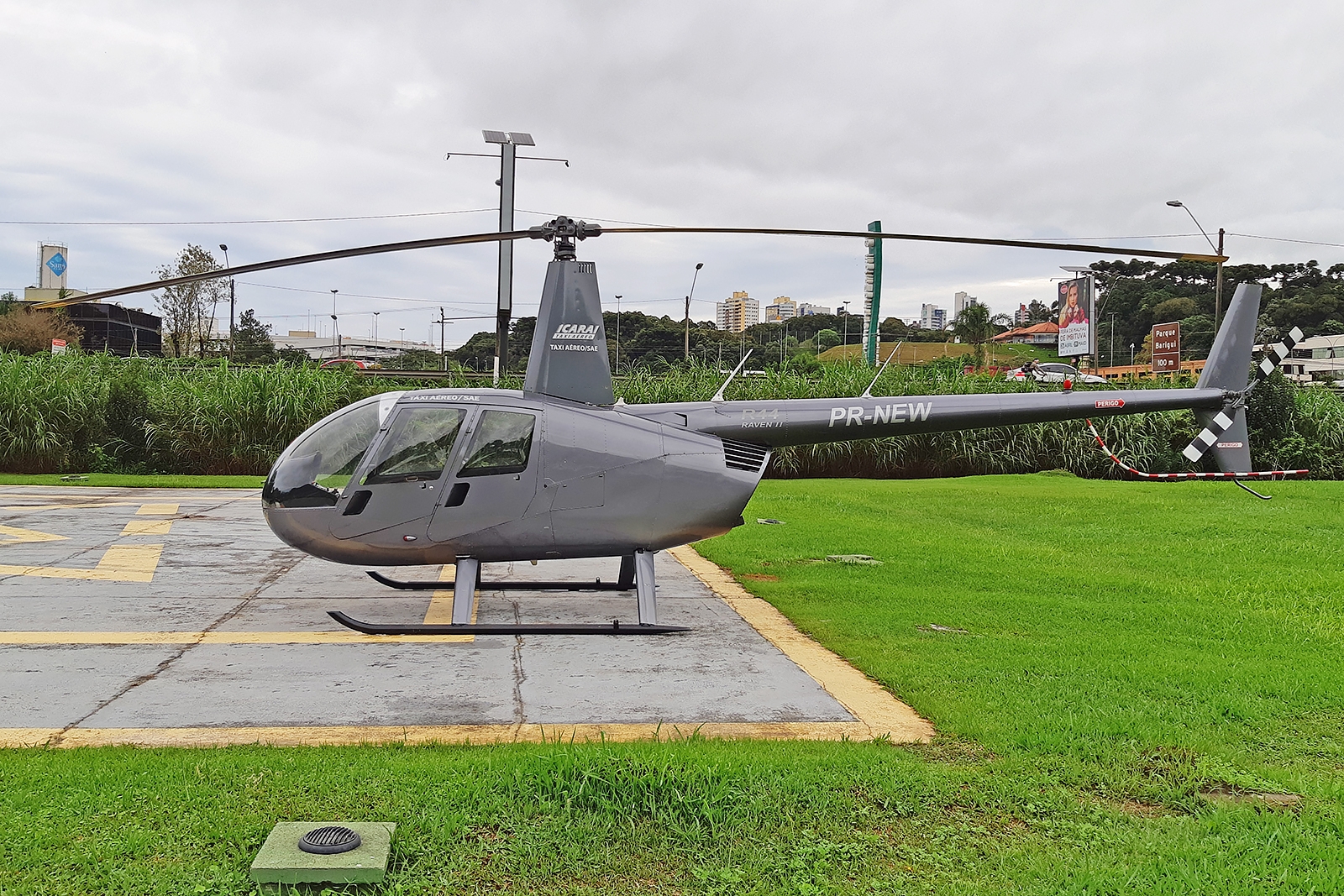 PR-NEW - Robinson R44