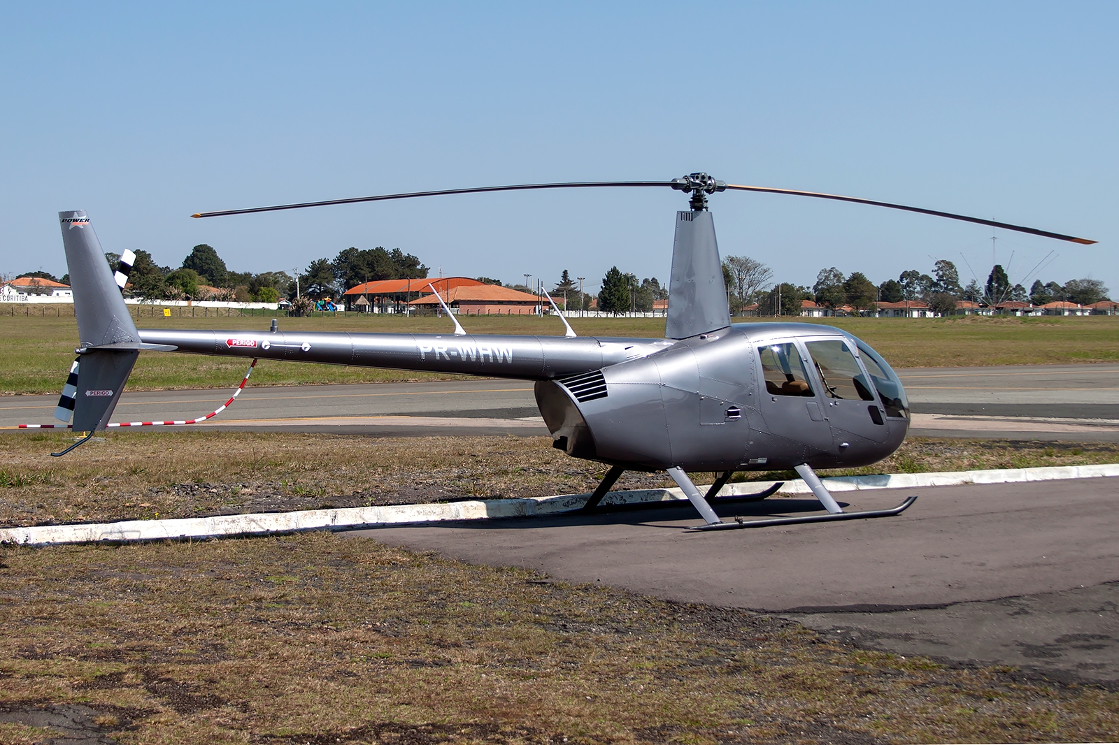 PR-WHW - Robinson R44 Raven