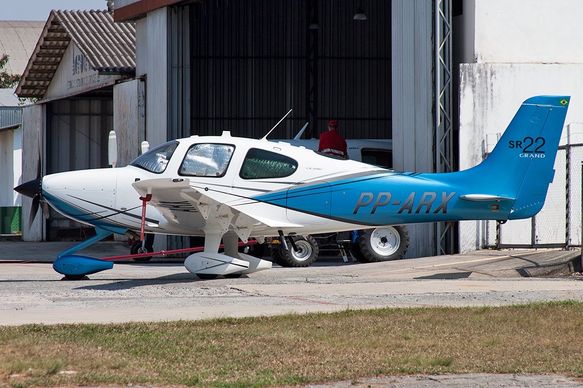 PP-ARX - Cirrus SR22 Grand