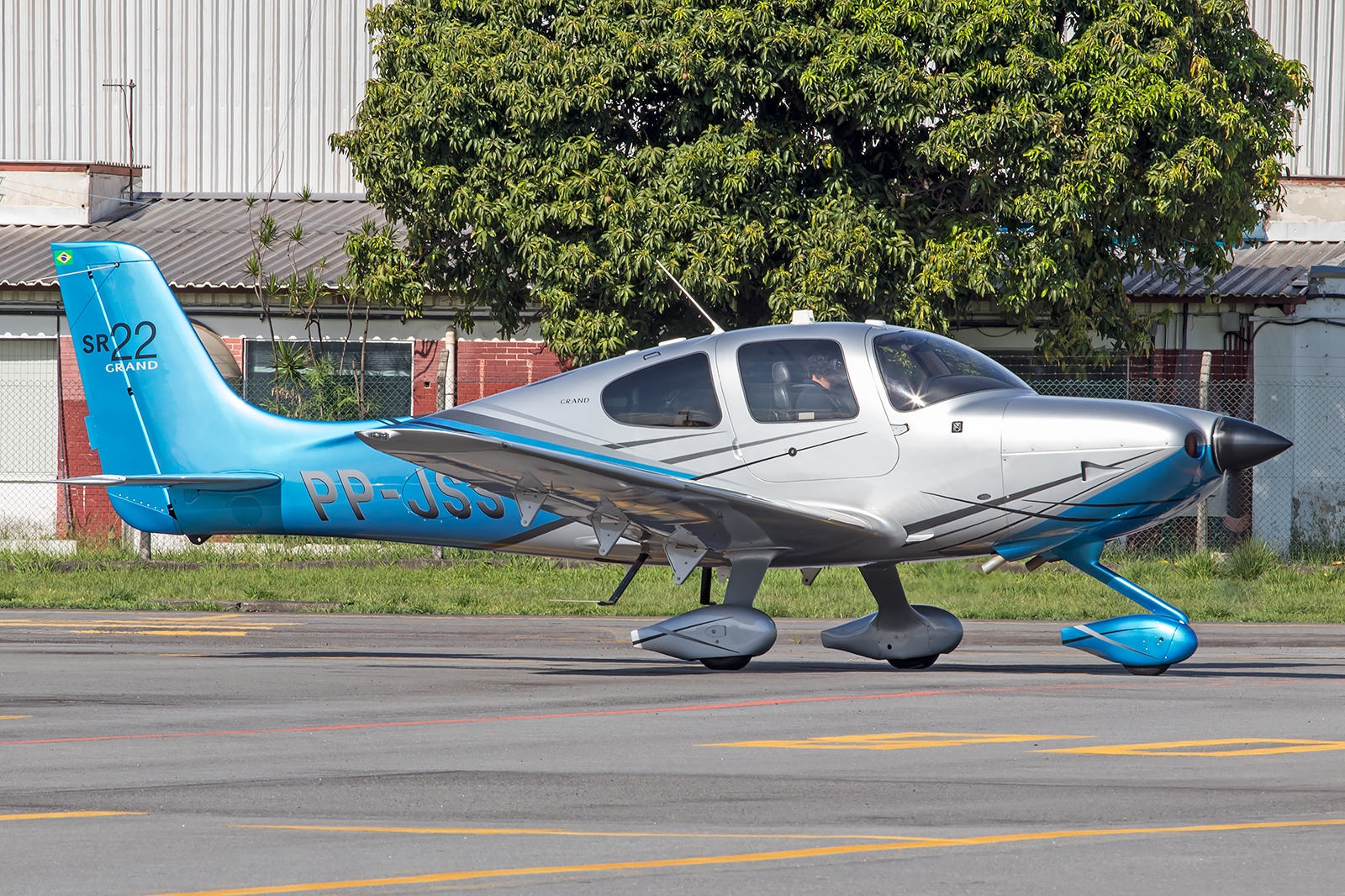 PP-JSS - Cirrus SR22 Grand