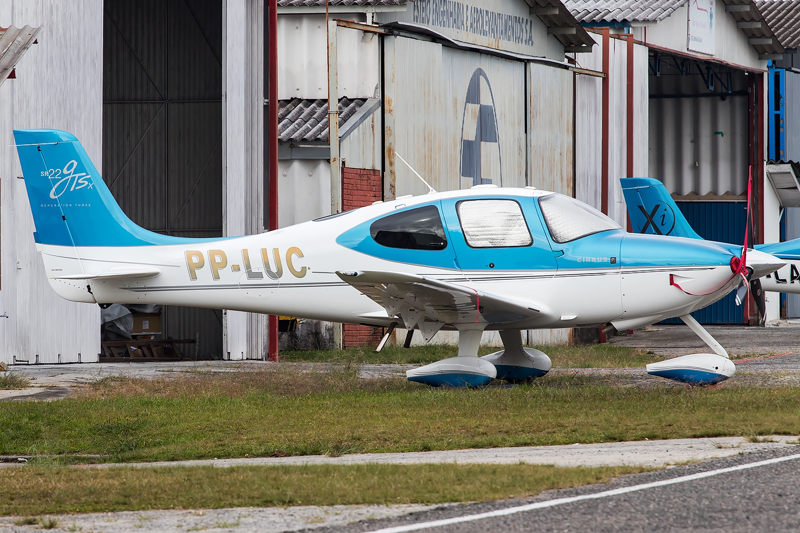 PP-LUC - Cirrus SR22