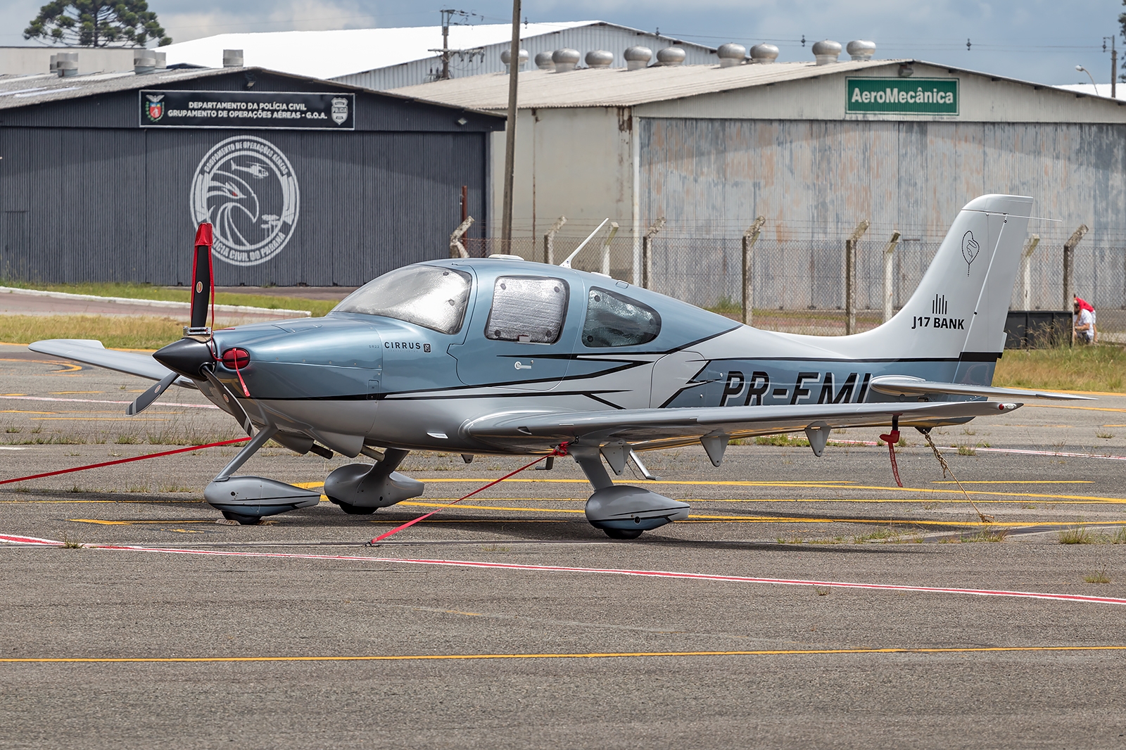 PR-EMI - Cirrus SR22