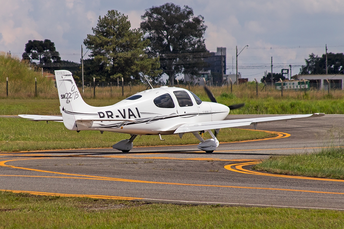 PR-VAI - Cirrus SR22