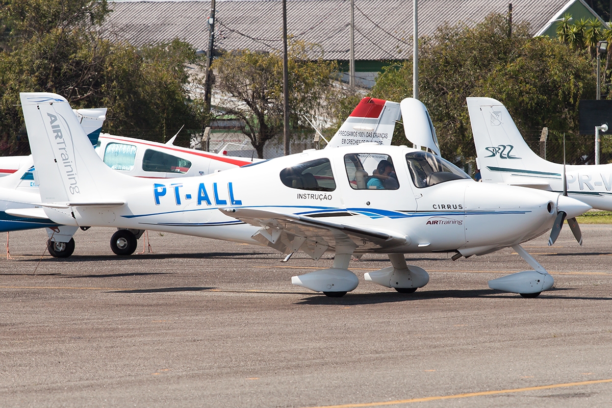 PT-ALL - Cirrus SR22