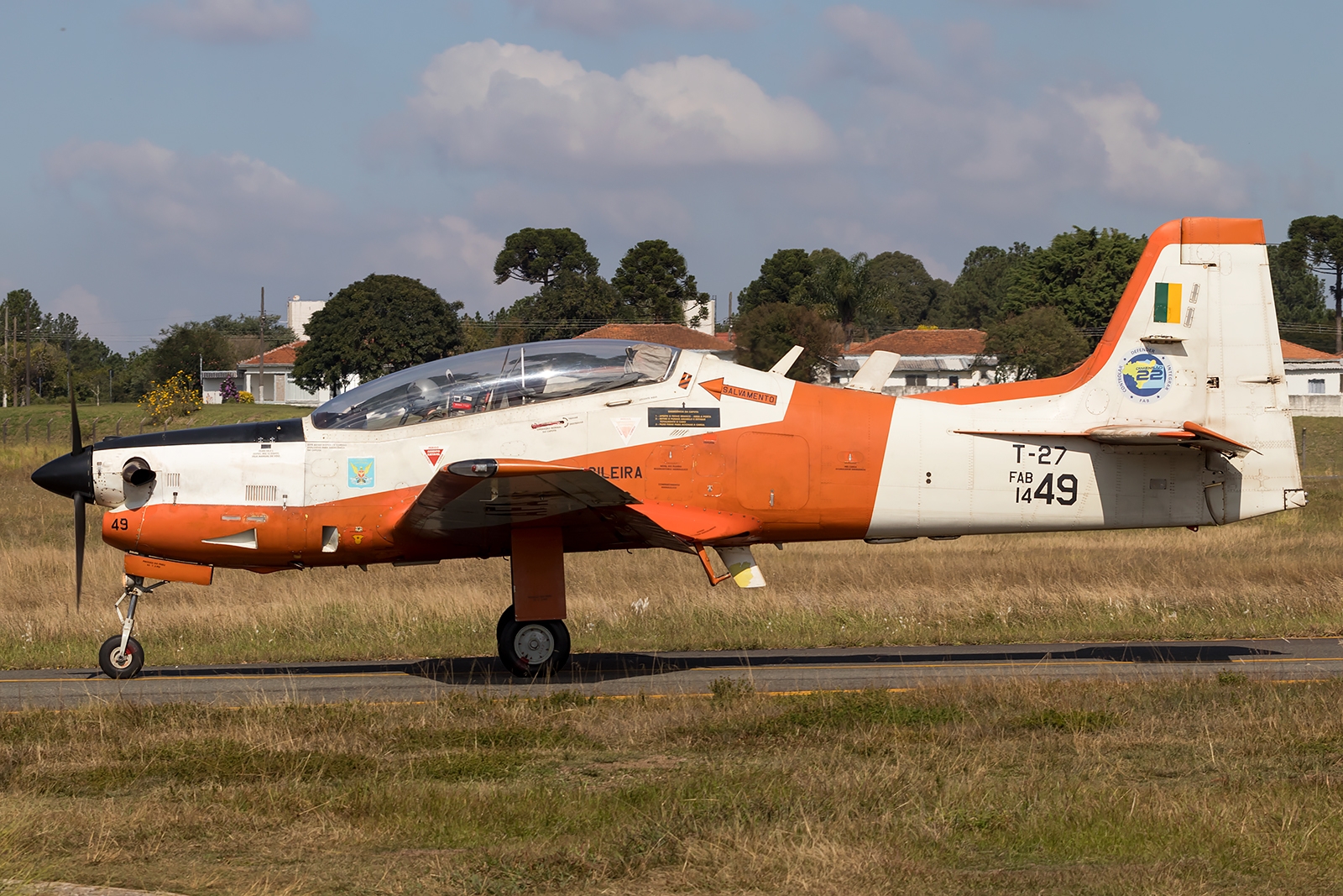 FAB1449 - EMB-312 Tucano