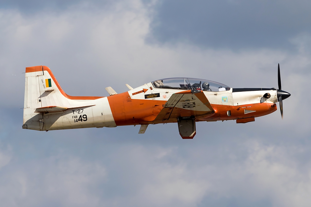 FAB1449 - EMB-312 Tucano