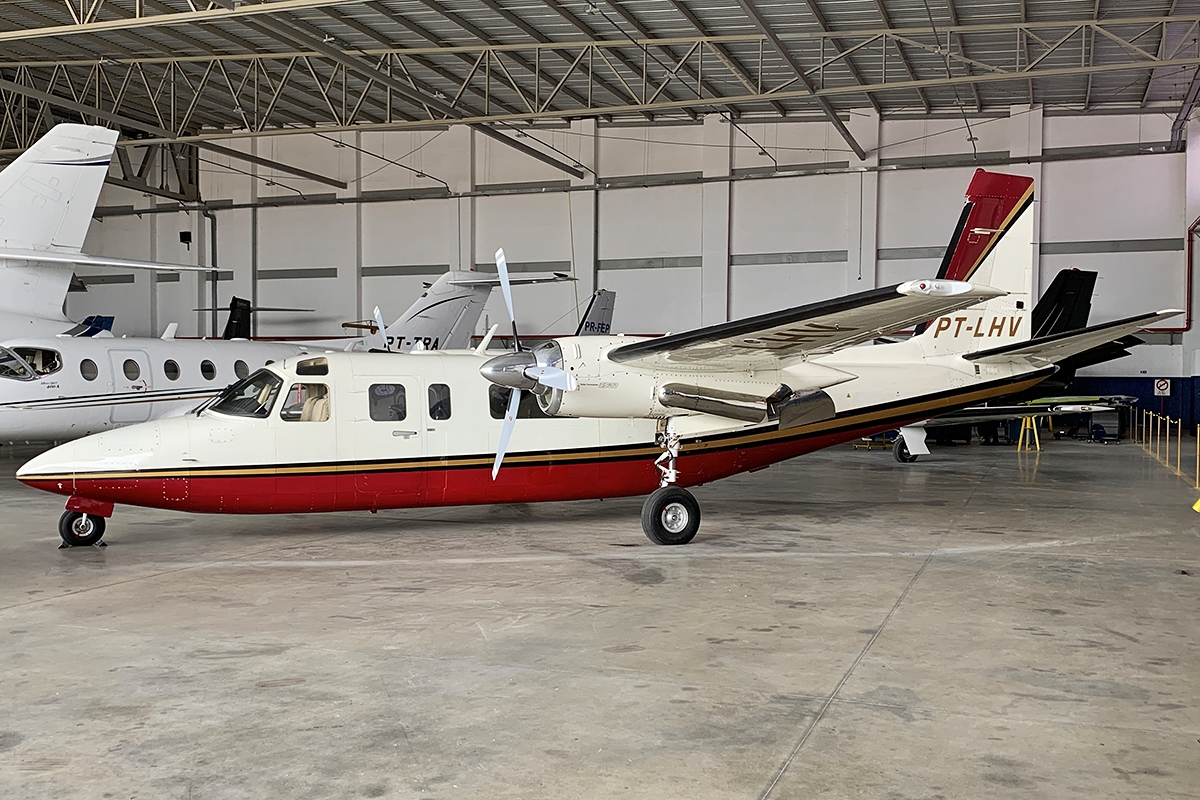 PT-LHV - Turbo Commander 690B