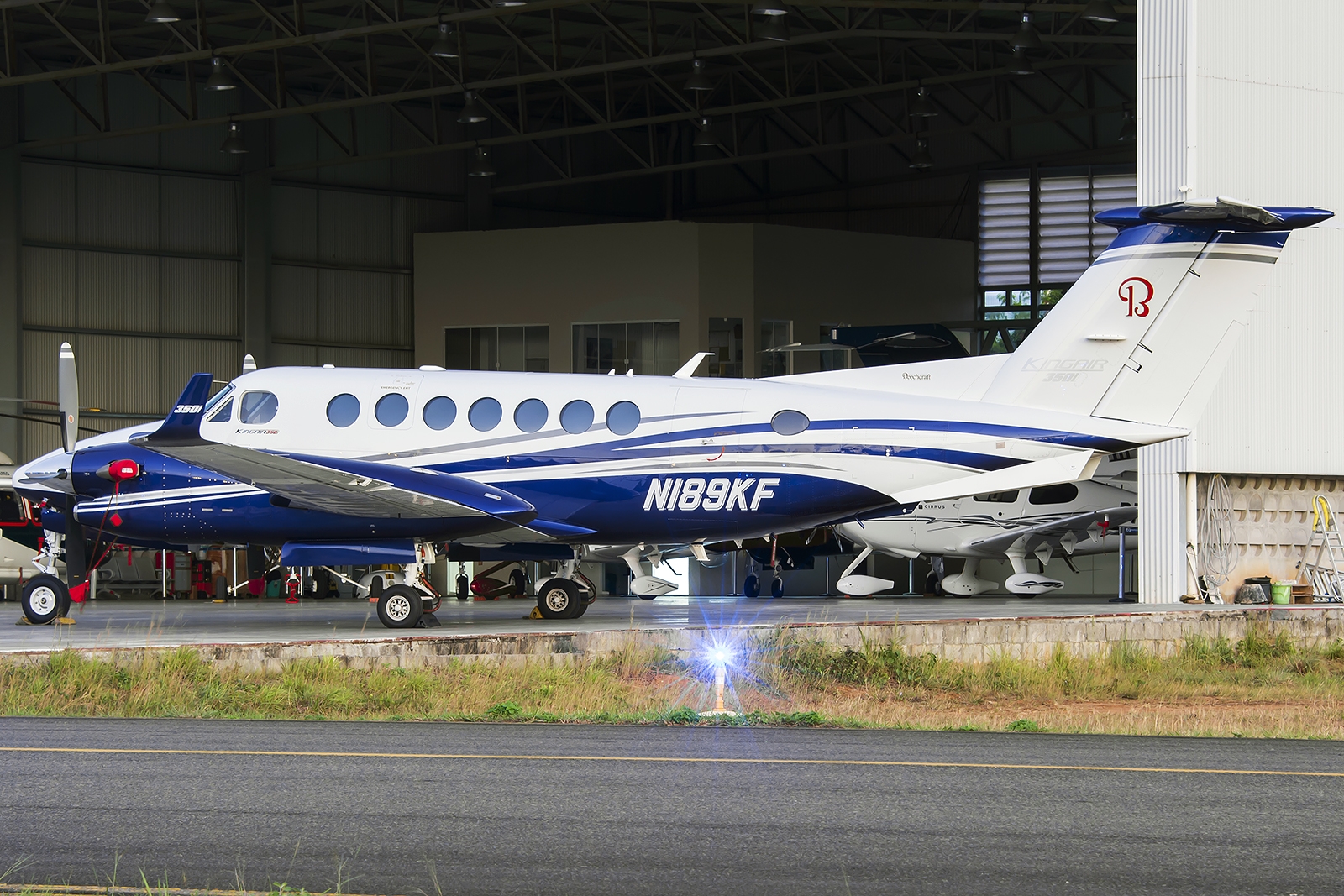 N189KF - Beechcraft King Air 350i