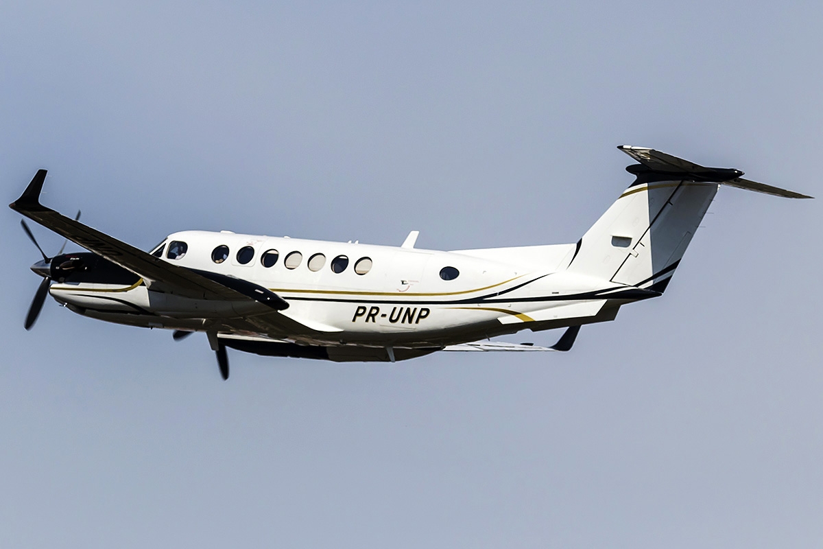 PR-UNP - Beechcraft King Air 300