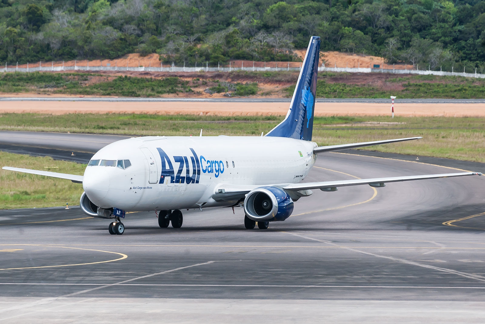 PR-AJY - Boeing 737-400F