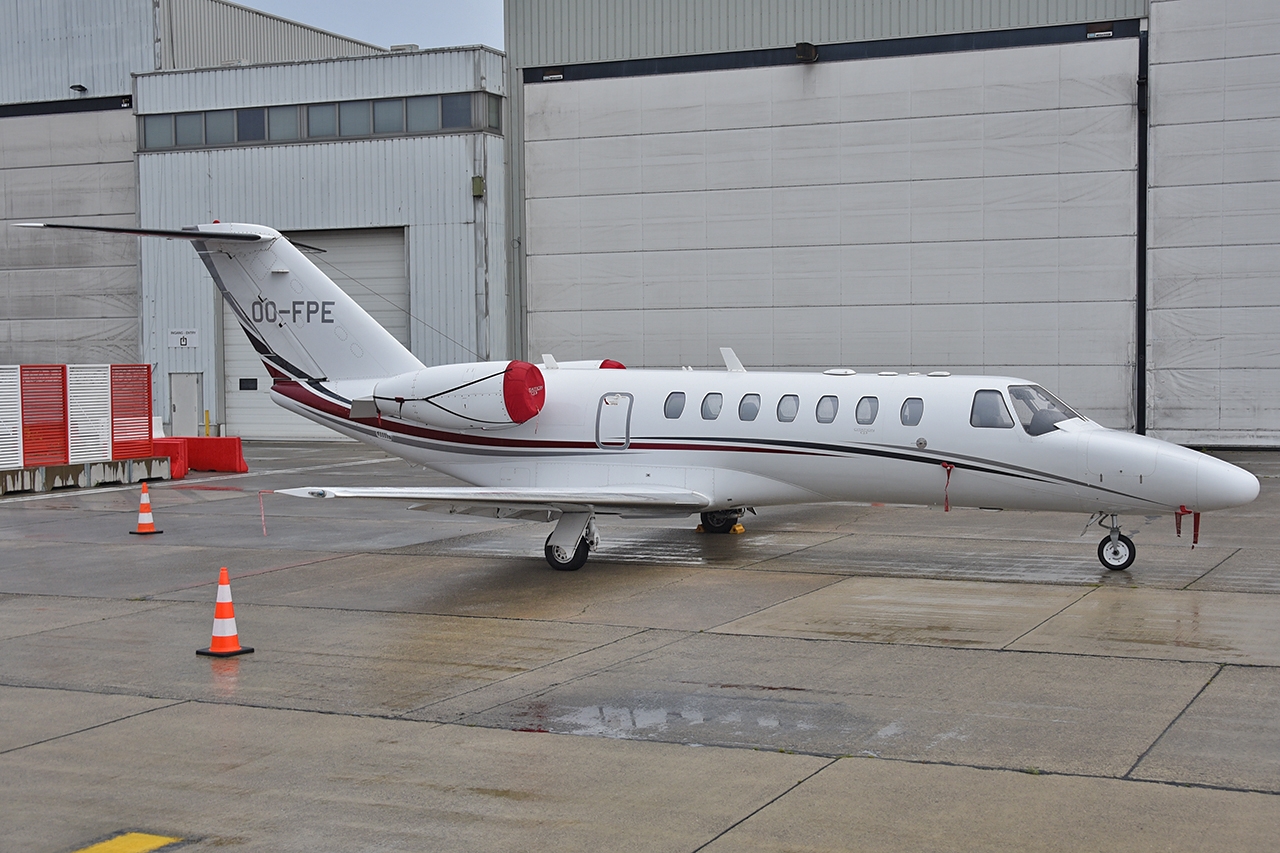 OO-FPE - Cessna 525B CitationJet CJ3