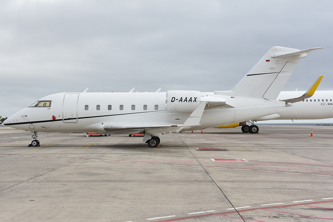 D-AAAX - Bombardier CL-600-2B16 Challenger 604