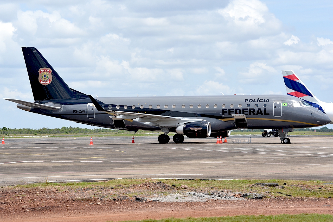 PS-CAV - Embraer 170-200STD