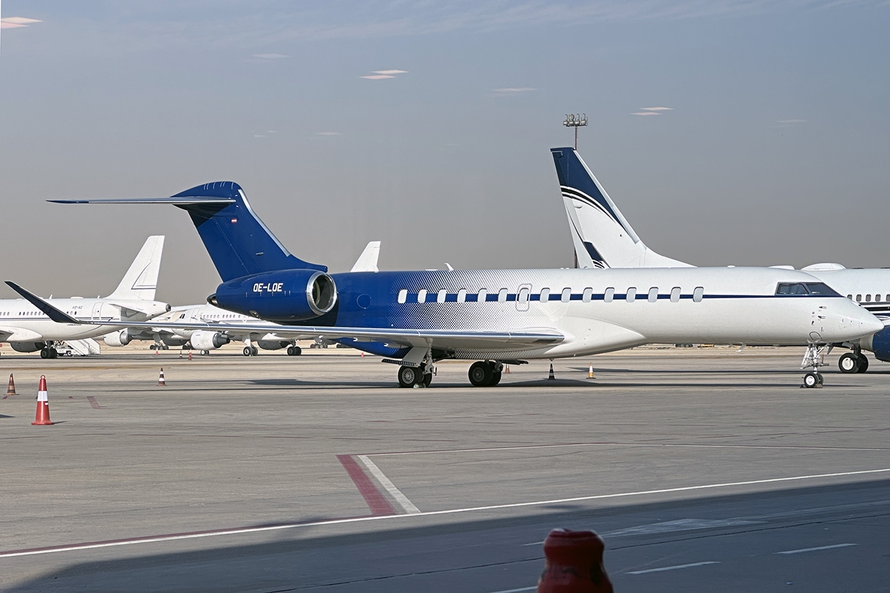 OE-LOE - Bombardier Global 7500