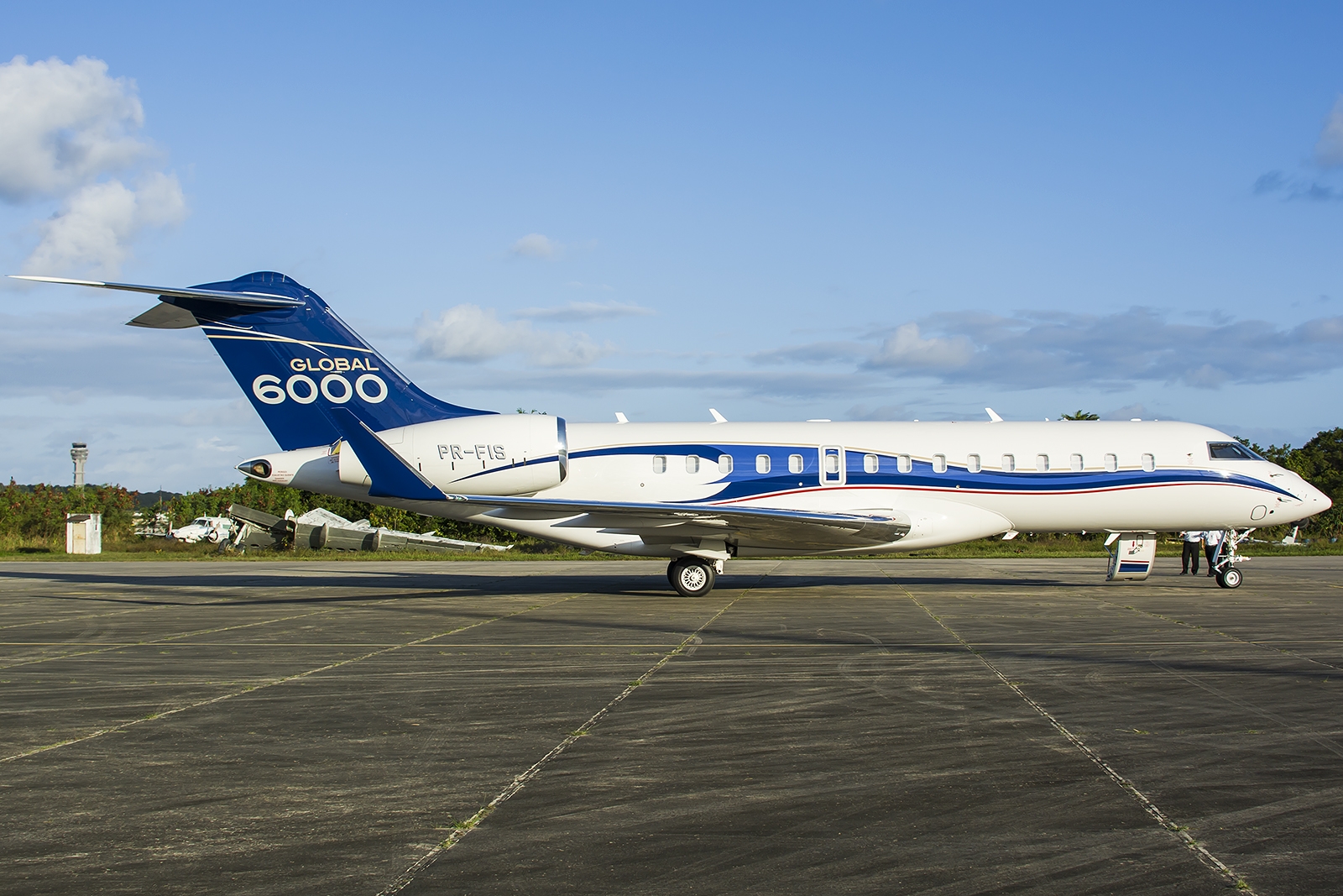 PR-FIS - Bombardier BD-700-1A10 Global 6000