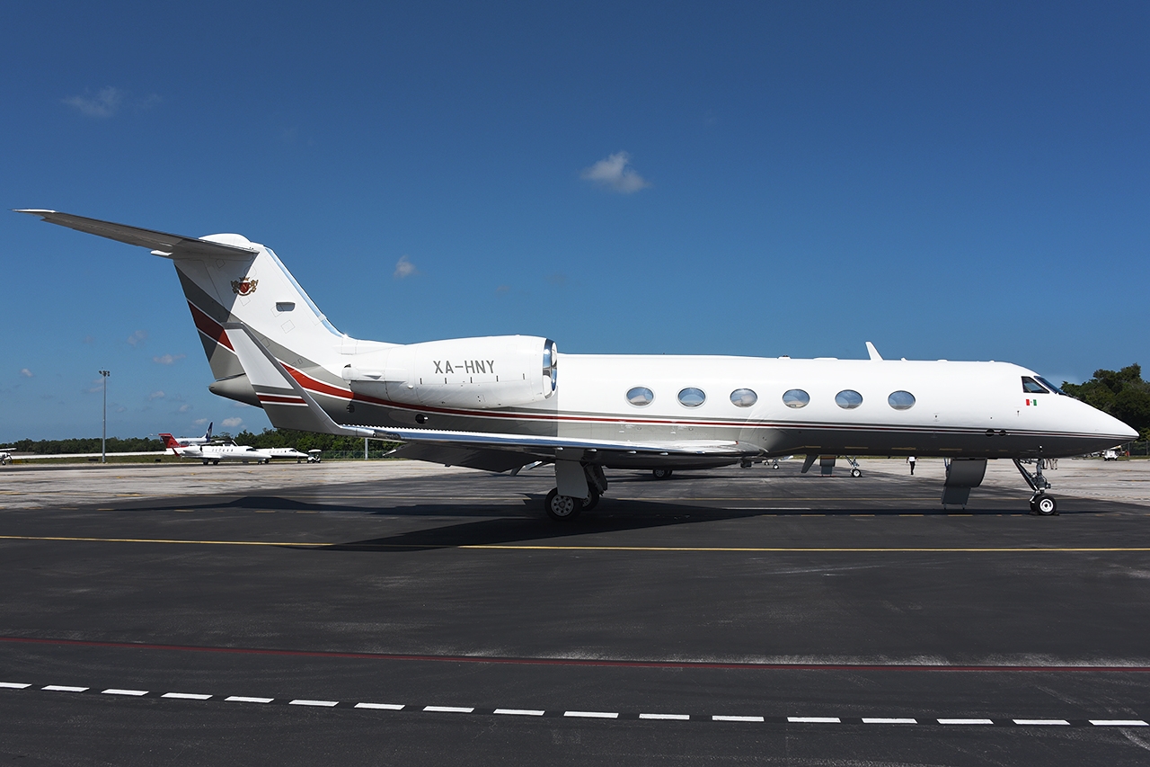 XA-HNY - Gulfstream GIV-SP