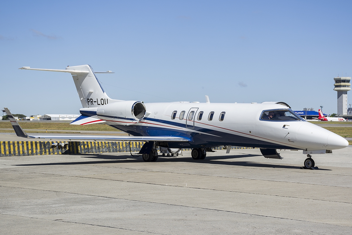 PR-LOU - Bombardier Learjet 40