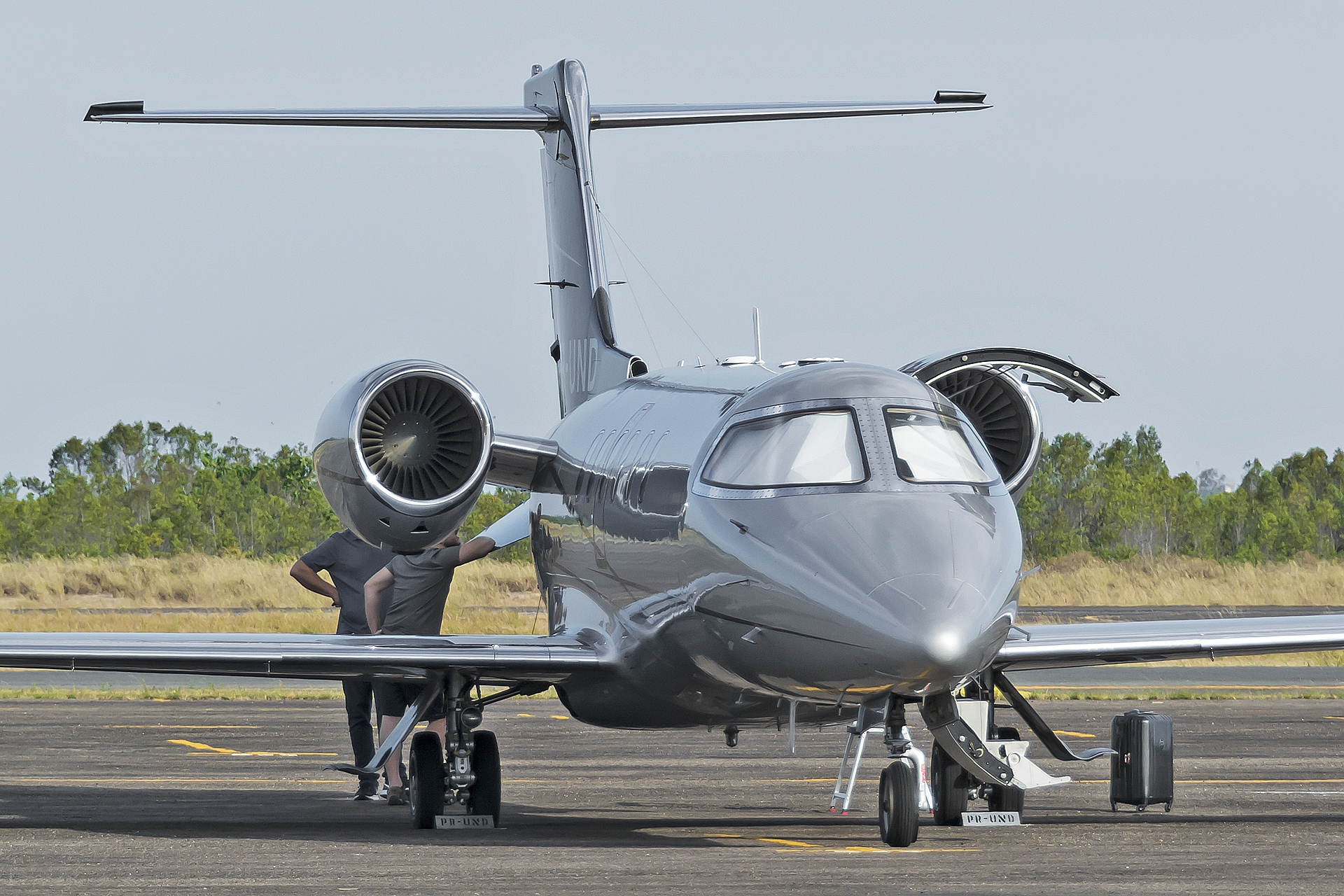 PR-UND - Bombardier Learjet 45