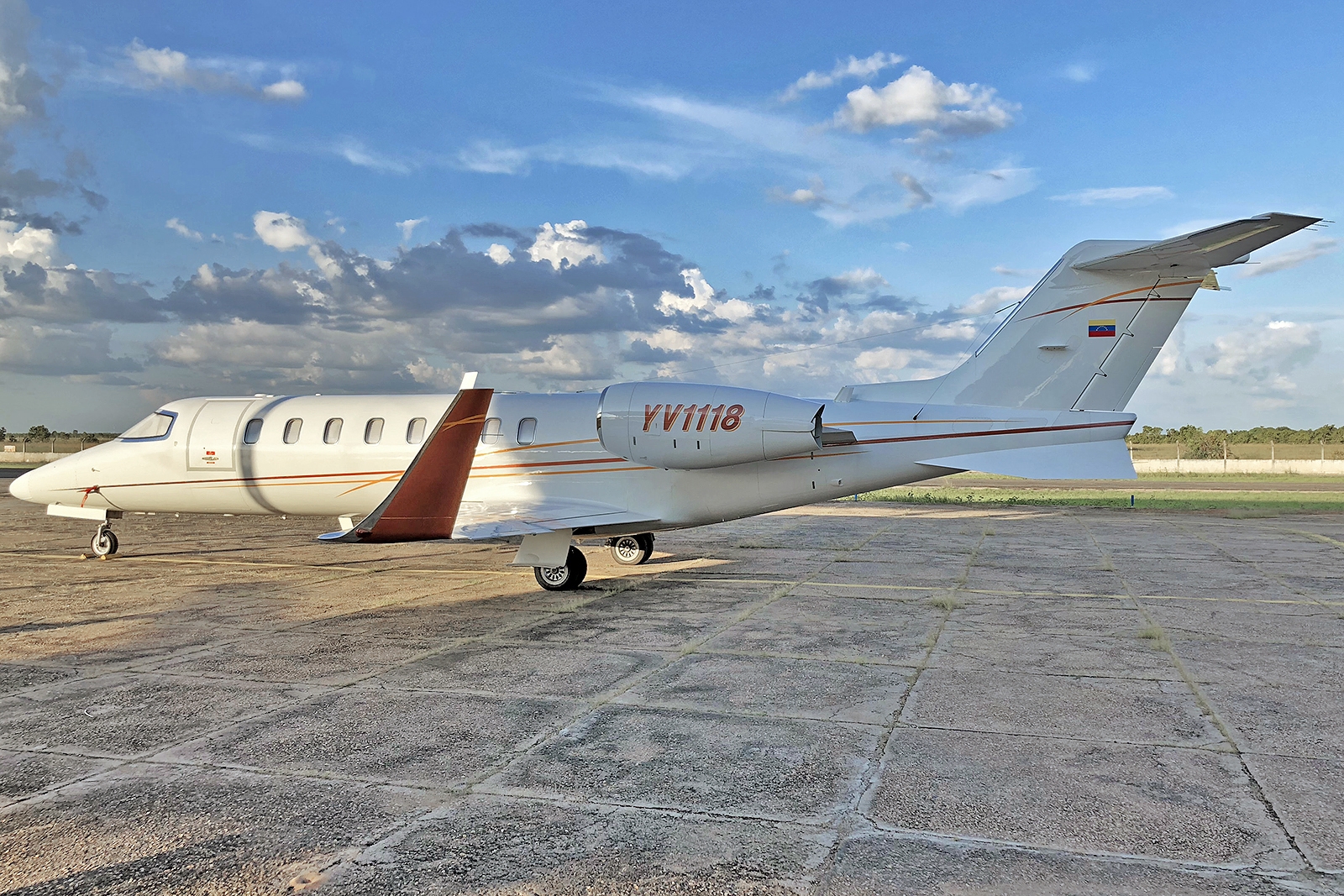 YV1118 - Bombardier Learjet 45XR