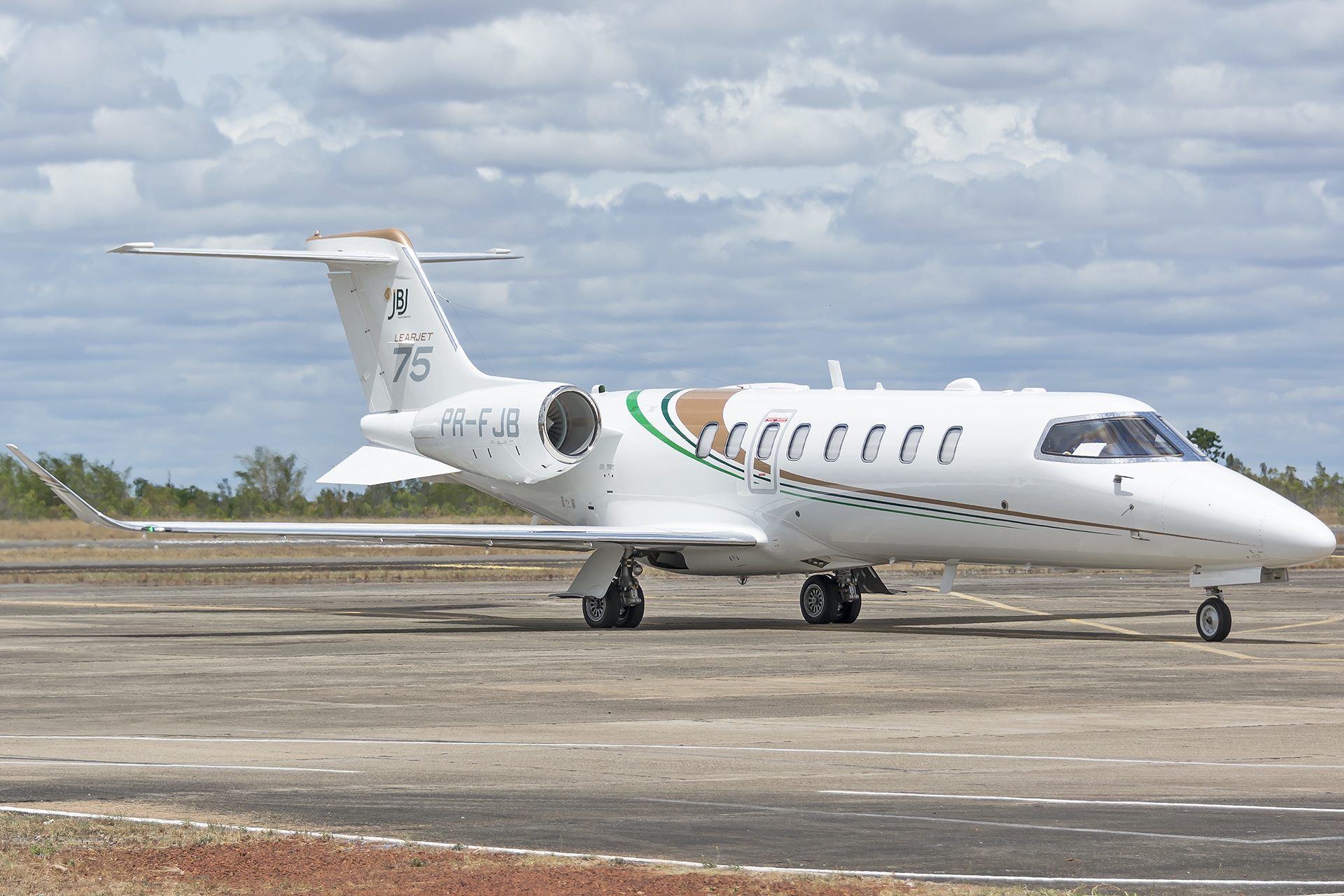 PR-FJB - Bombardier Learjet 75