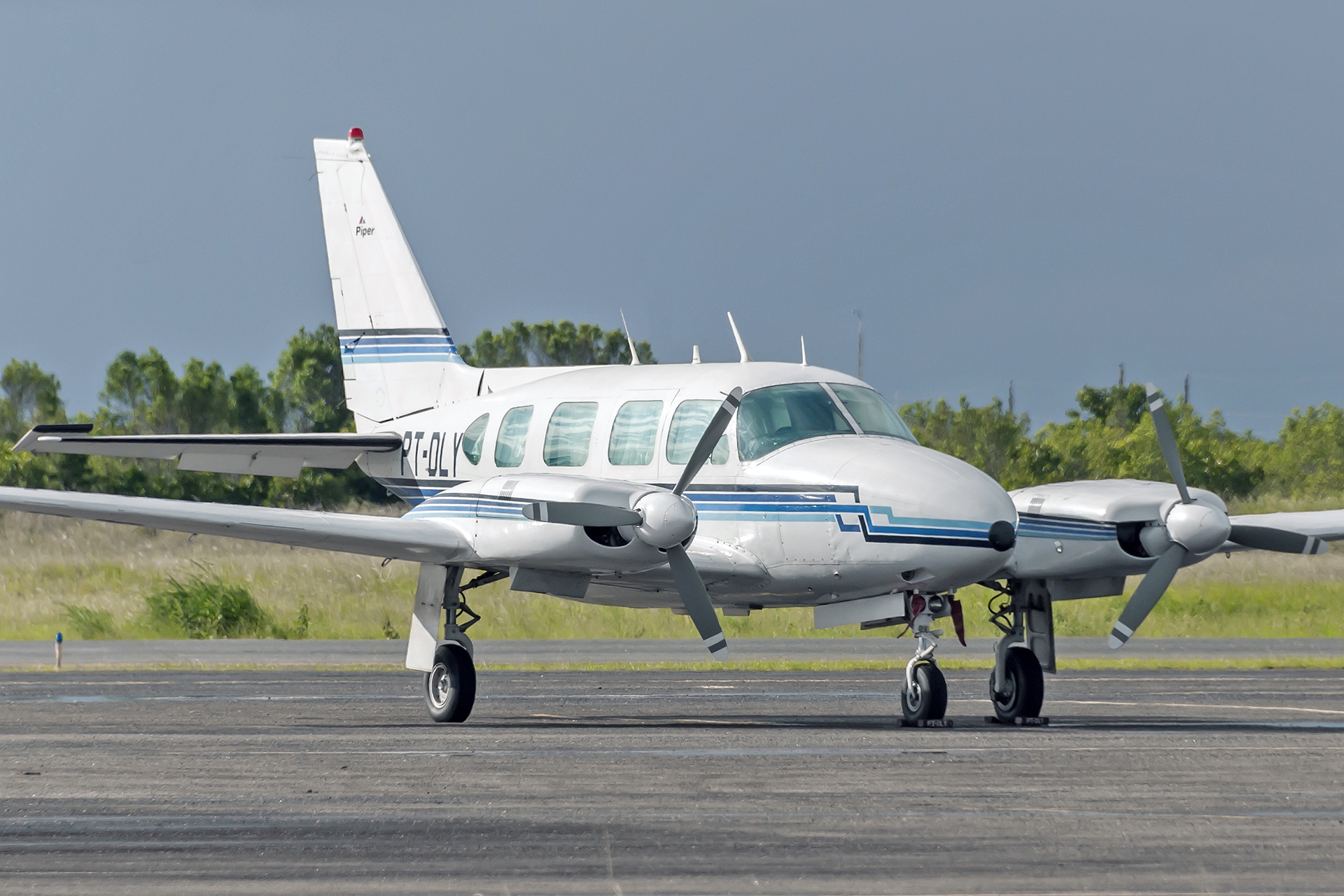 PT-DLY - Piper PA-31-310 Navajo